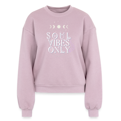 A Women's Fleece Crewneck Sweatshirt - blush pink 