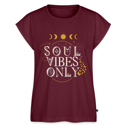 A soul vibes Women's Roll Cuff T-Shirt - burgundy